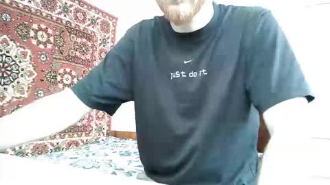 Snapshot of fillipsondon chatting on 05-28-26, 08:00 Whitechocolate online show from 05-28-26, 08:00