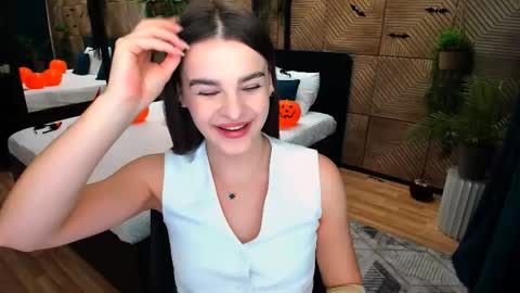 Amanda online show from 10-29-25, 04:37