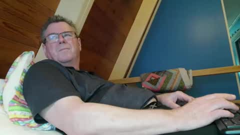 finderfiner online show from 04-25-26, 01:41