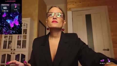 Lady online show from 09-12-25, 07:03