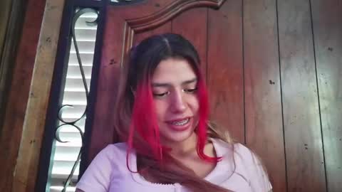Snapshot of findombratty chatting on 05-04-26, 09:00 findombratty online show from 05-04-26, 09:00