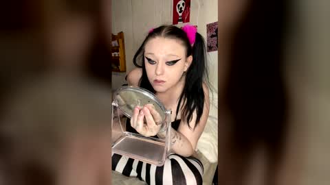 Snapshot of findommefoxi chatting on 03-12-26, 09:10 findommefoxi online show from 03-12-26, 09:10