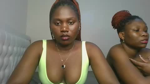 melanie online show from 10-28-25, 02:20