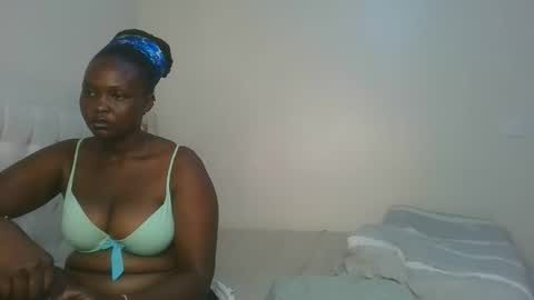 melanie online show from 12-17-25, 12:27