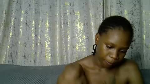 fine_queen12 online show from 03-31-26, 11:43