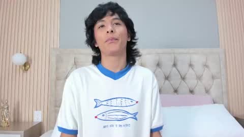 Snapshot of finn_04 chatting on 06-22-26, 01:41 Finn online show from 06-22-26, 01:41