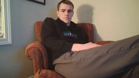 Snapshot of finnabun33 chatting on 01-19-25, 12:17 Jake I am Bicurious online show from 01-19-25, 12:17