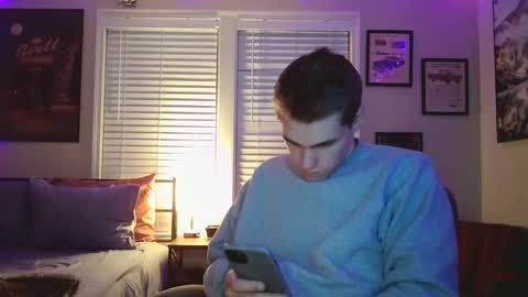 Snapshot of finnabun33 chatting on 02-15-25, 02:47 Jake I am Bicurious online show from 02-15-25, 02:47