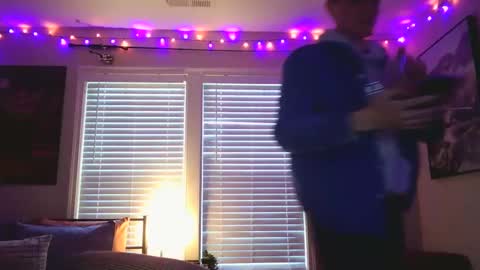 Snapshot of finnabun33 chatting on 03-10-25, 10:55 Jake I am Bicurious online show from 03-10-25, 10:55