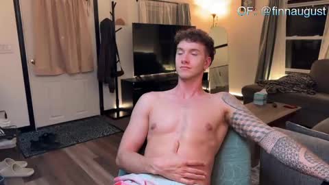 Snapshot of finnaugust chatting on 10-06-25, 12:08 Finn August online show from 10-06-25, 12:08