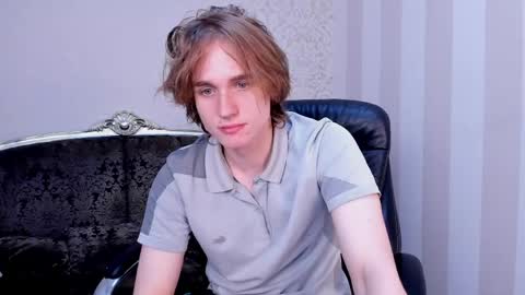 Snapshot of finnbev chatting on 05-22-26, 08:14 finnbev online show from 05-22-26, 08:14