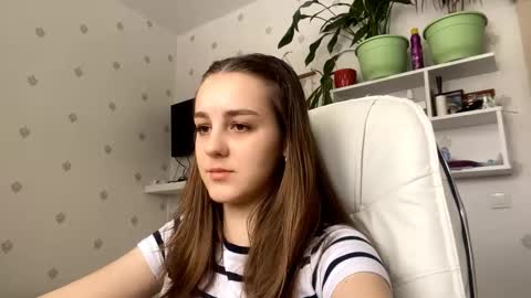 Snapshot of fionapiccard chatting on 02-28-26, 11:22 Keite wanna play Meow online show from 02-28-26, 11:22