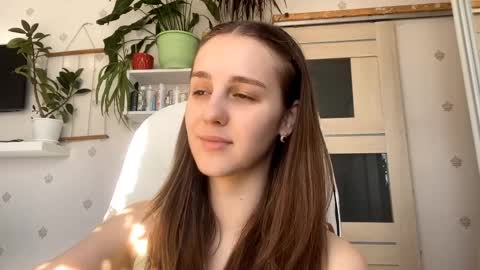 Snapshot of fionapiccard chatting on 03-30-26, 11:55 Keite wanna play Meow online show from 03-30-26, 11:55