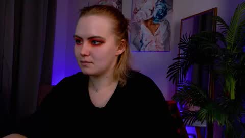 Fiona online show from 03-08-26, 02:04