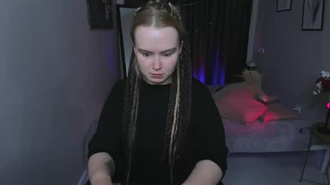 Fiona online show from 04-21-26, 01:42