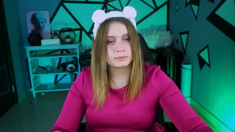 Snapshot of fioramarmoris chatting on 01-11-25, 03:31 fiora online show from 01-11-25, 03:31