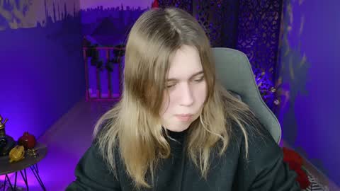 Snapshot of fioramarmoris chatting on 01-17-25, 09:06 fiora online show from 01-17-25, 09:06