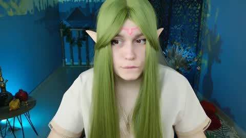 Snapshot of fioramarmoris chatting on 01-17-25, 12:10 fiora online show from 01-17-25, 12:10