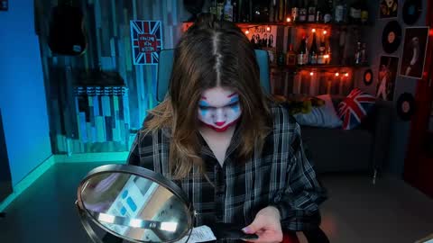 Snapshot of fioramarmoris chatting on 01-18-25, 09:13 fiora online show from 01-18-25, 09:13