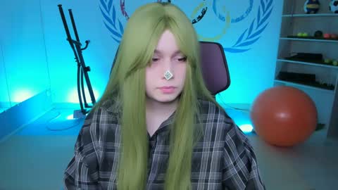 Snapshot of fioramarmoris chatting on 01-23-25, 12:09 fiora online show from 01-23-25, 12:09