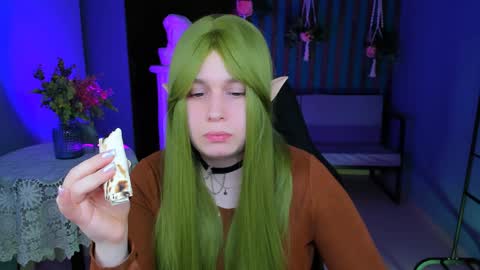 Snapshot of fioramarmoris chatting on 01-26-25, 11:06 fiora online show from 01-26-25, 11:06