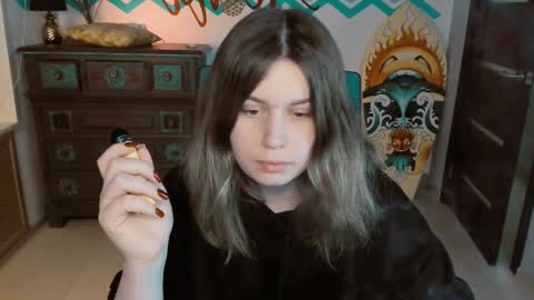 Snapshot of fioramarmoris chatting on 02-14-25, 09:34 fiora online show from 02-14-25, 09:34