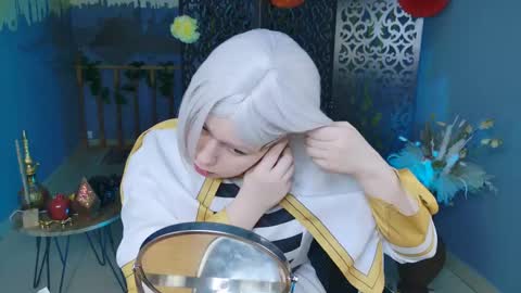 Snapshot of fioramarmoris chatting on 03-08-25, 08:11 fiora online show from 03-08-25, 08:11