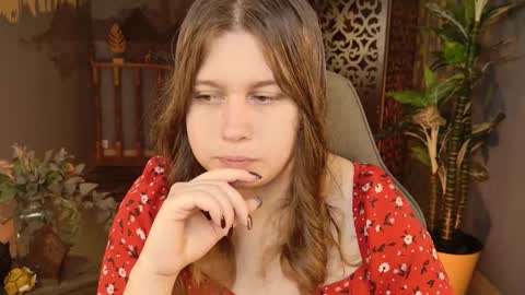 Snapshot of fioramarmoris chatting on 11-09-25, 05:28 fiora online show from 11-09-25, 05:28