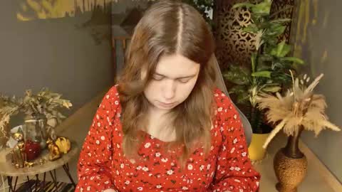 fiora online show from 12-22-25, 05:37