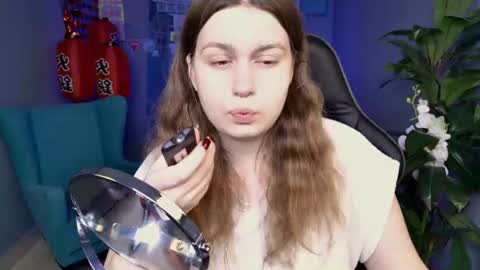 fiora online show from 07-20-26, 06:17