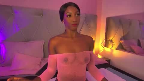 Fiorela Lenin  online show from 10-01-25, 06:47