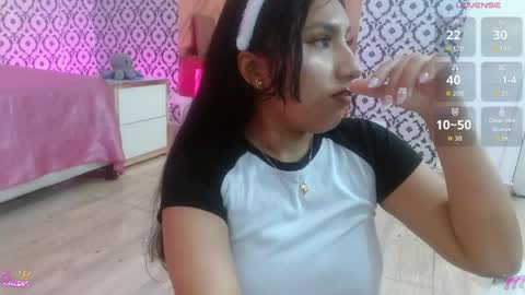 Snapshot of fiory_tay chatting on 05-22-26, 07:30 fiory tay online show from 05-22-26, 07:30