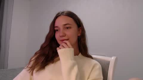 fireflies_fly_ online show from 09-22-25, 07:49