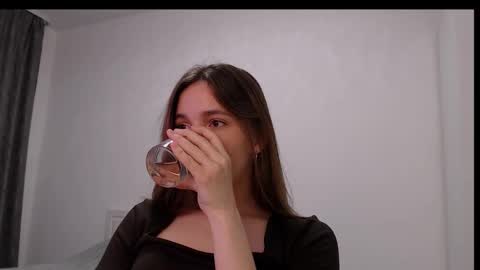 Snapshot of fireflies_fly_ chatting on 11-11-25, 06:52 fireflies_fly_ online show from 11-11-25, 06:52