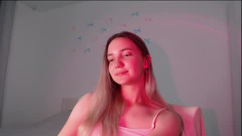 Snapshot of fireflies_fly_ chatting on 07-18-26, 08:12 fireflies_fly_ online show from 07-18-26, 08:12