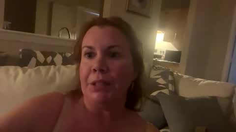 firefly6983 online show from 11-06-25, 01:39