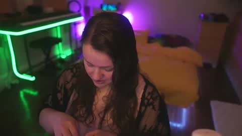 Lio Roxy online show from 10-19-25, 04:13