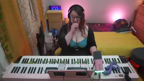 Lio Roxy online show from 02-12-26, 05:57