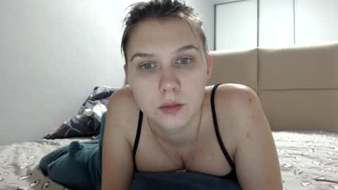 Snapshot of firststarsara chatting on 02-12-25, 07:13 Sara online show from 02-12-25, 07:13