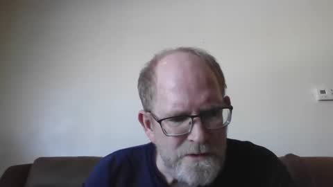 Hercomeonmyface online show from 02-21-25, 05:42