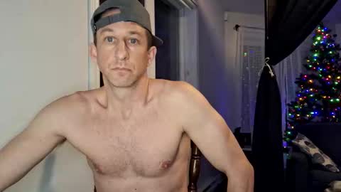 Snapshot of fit_dave_canada chatting on 11-27-25, 12:56 fit_dave_canada online show from 11-27-25, 12:56