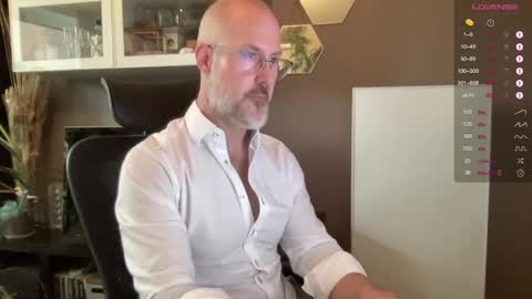 Rubn online show from 10-16-25, 07:42
