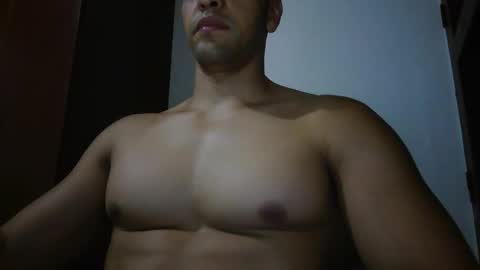 fitchestabs_69 online show from 05-20-26, 08:59