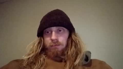 Snapshot of fitfungi7 chatting on 02-28-26, 04:24 fitfungi7 online show from 02-28-26, 04:24