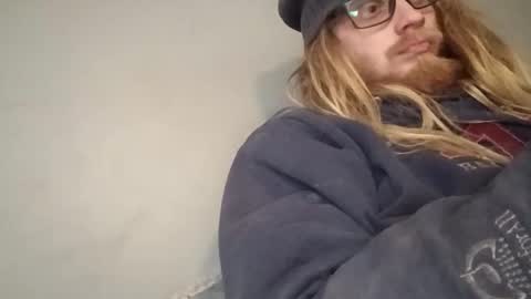 Snapshot of fitfungi7 chatting on 03-15-26, 07:31 fitfungi7 online show from 03-15-26, 07:31