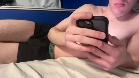 Snapshot of fitguy123469940 chatting on 03-20-26, 07:41 fitguy123469940 online show from 03-20-26, 07:41