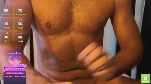 Snapshot of fitguy_84 chatting on 01-05-25, 03:34 fitguy_84 online show from 01-05-25, 03:34