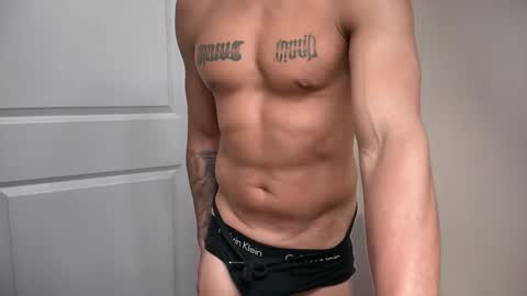 Snapshot of fithornyandtatted chatting on 03-05-26, 11:45 fithornyandtatted online show from 03-05-26, 11:45