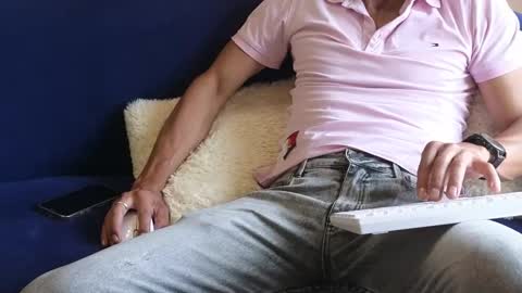 Snapshot of fitmanstrongdick chatting on 03-15-26, 07:09 Harvey online show from 03-15-26, 07:09