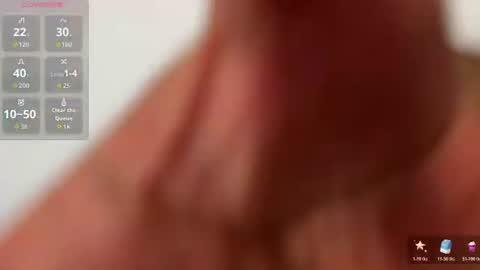 Snapshot of fitnolan chatting on 07-15-26, 01:16 Elias Valencia online show from 07-15-26, 01:16